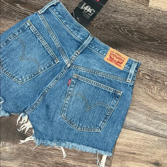 Levi's Light Blue Distressed Denim Jean Shorts - Picture 6 of 12